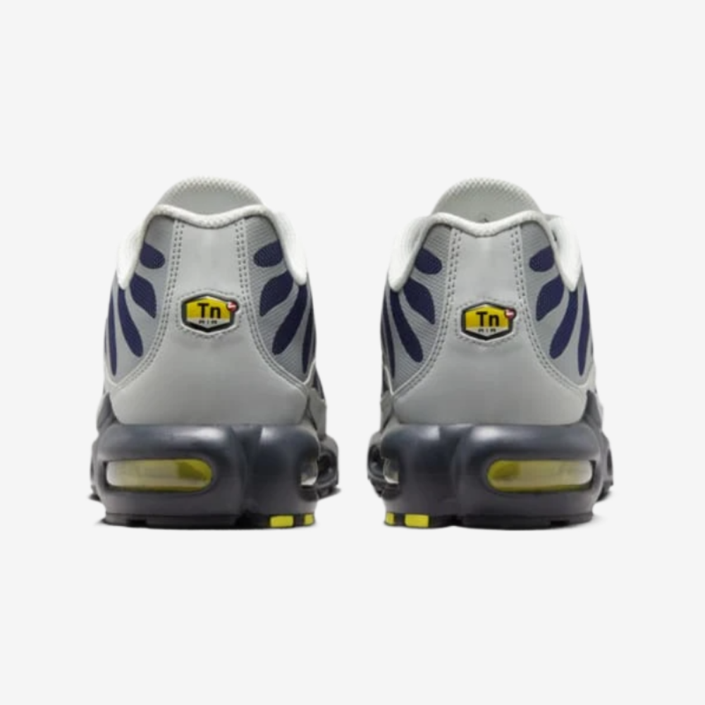 Nike Air Max Plus Men's Lifestyle Sneakers